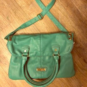 Versatile Green Steve Madden bag - 🍀